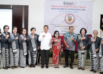 HUT IBI, Bupati Simalungun Minta Bidan  Bekerja Dengan Pelayanan Yang Tulus