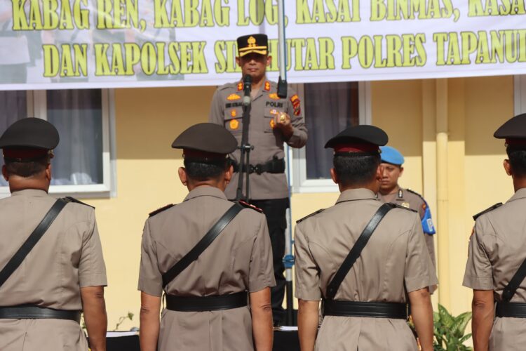 Kapolres Taput Pimpin Sertijab 5 Pejabat Polres