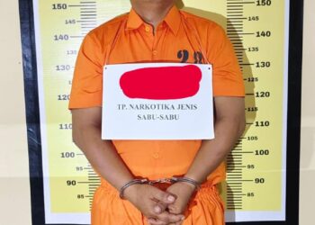 Hitungan Hari Menjabat Kapolsek Sambas, IPTU Yuna Hedrawan Gultom Langsung Ringkus Pemilik Sabu