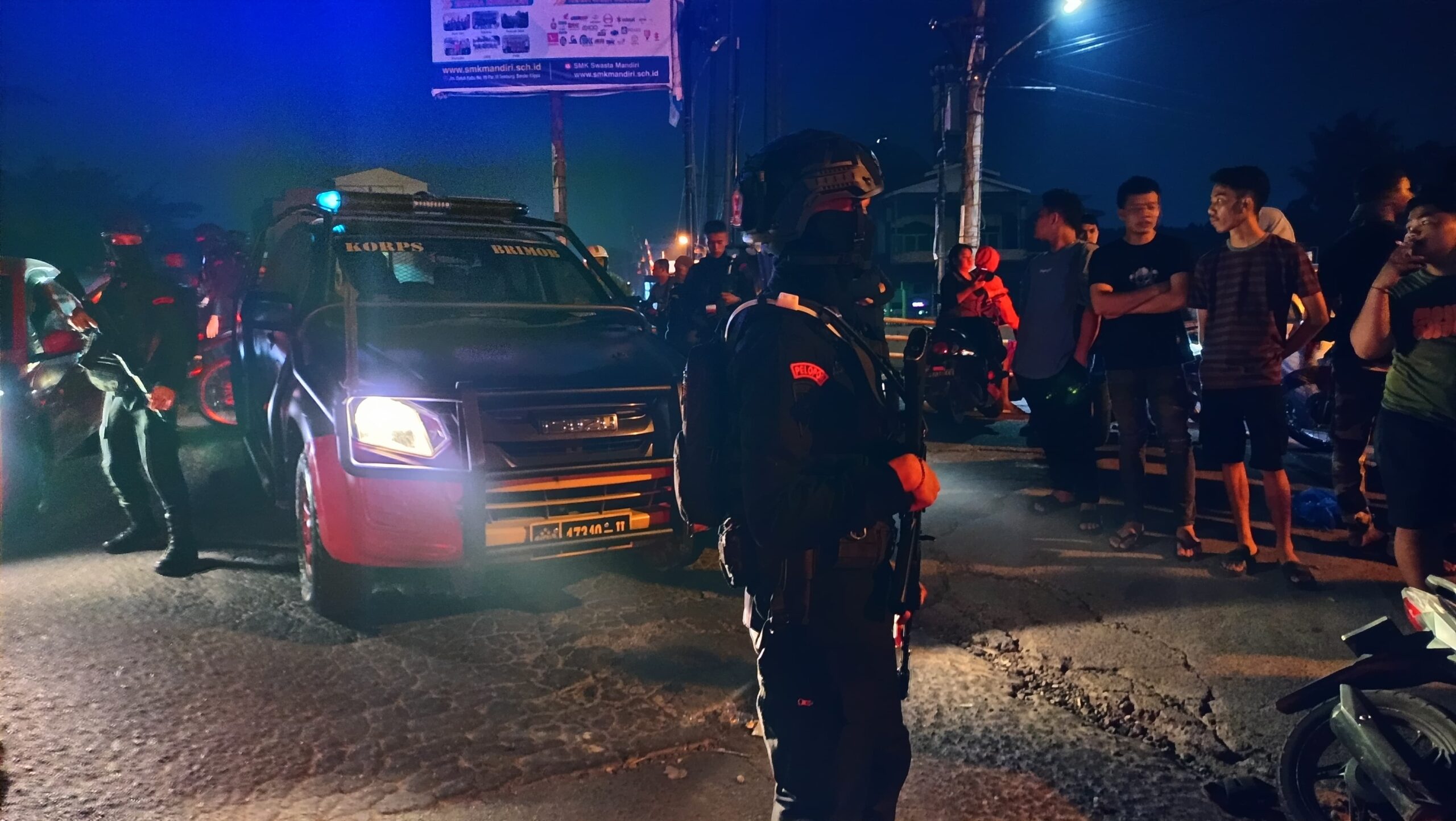 Sat Brimob Polda Sumut Patroli Kamtibmas di Wilayah Hukum Polsek Medan Tembung