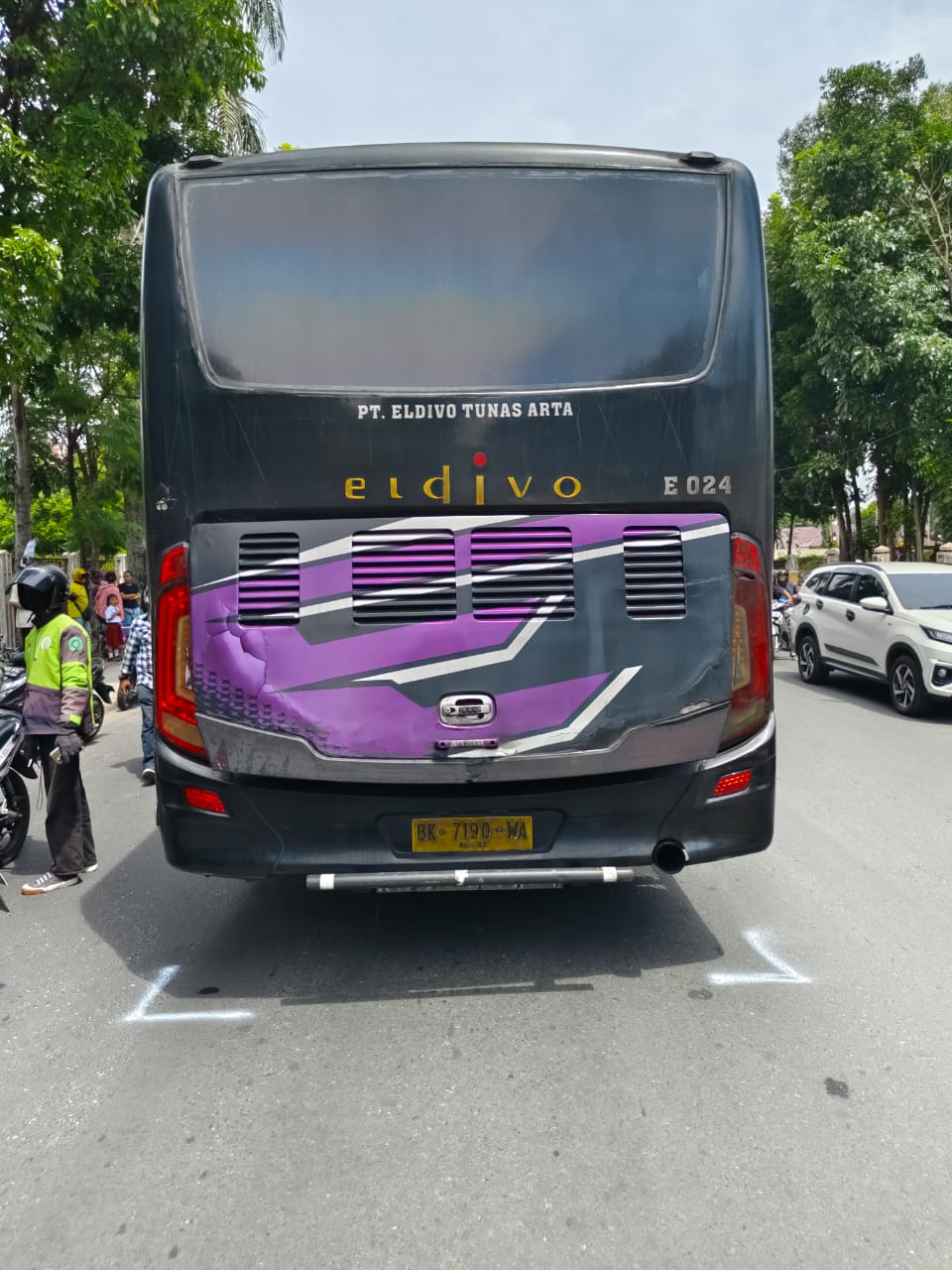 Unit Gakkum Polres Siantar Cek TKP Korban Laka Tewas Bus Eldivo