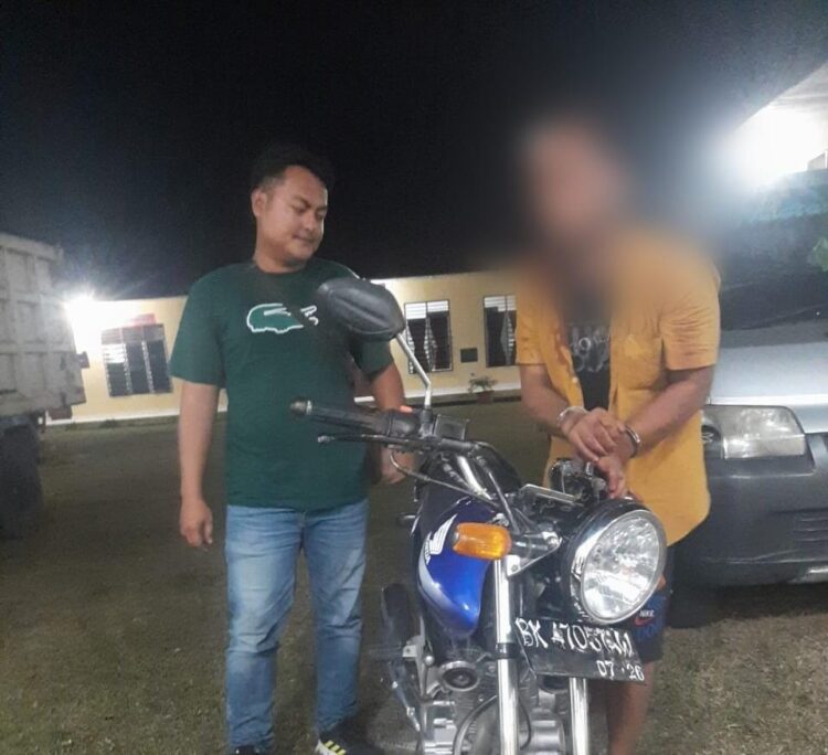 Polsek Tanah Jawa Berhasil Ringkus Pelaku Curanmor di Parkiran Masjid Al Furqon 