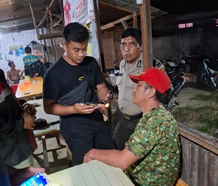Polsek Serbalawan Tangkap Pelaku Judi Togel Hongkong di Warung Tuak