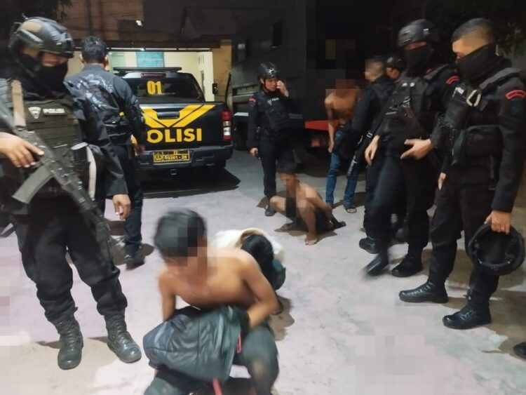 Sat Brimob Polda Sumut Amankan 4 Anggota Geng Motor saat Patroli Cipta Kondisi Kamtibmas di Medan Tembung