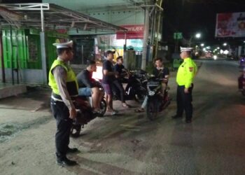 Polres Tapteng Intensifkan Patroli di Malam Hari, Cegah Kenakalan Remaja Dan Peredaran Narkoba