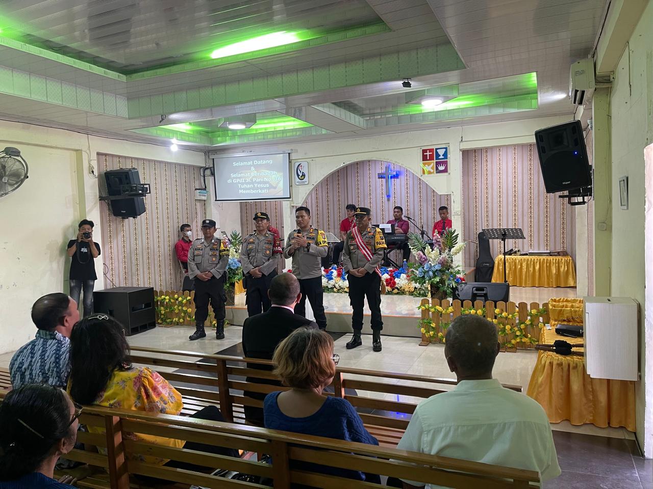 Polres Sibolga Setiap Minggu Rutin Sampaikan Pesan Kamtibmas Kepada Jemaat Gereja