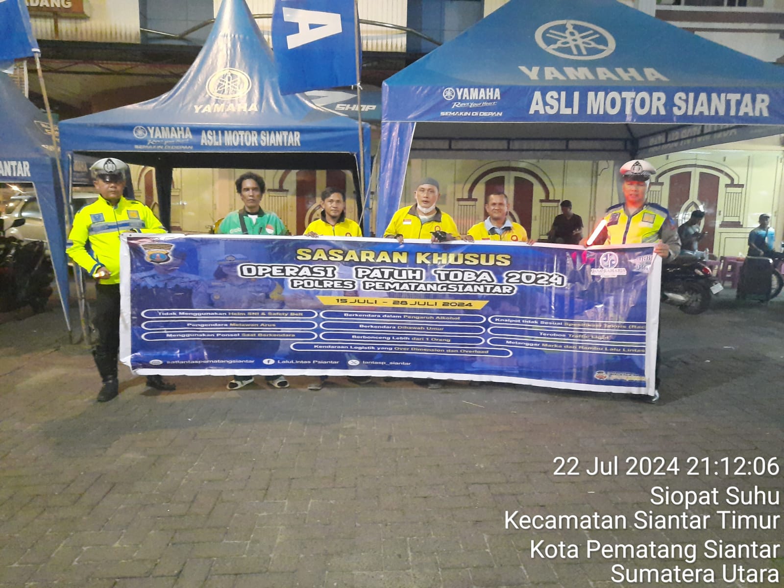 Satlantas Polres Pematangsiantar Sosialisasikan Ops Patuh Toba 2024 di Jalan Sangnaualuh dan Merdeka Satlantas Polres Pematangsiantar Sosialisasikan Ops Patuh Toba 2024 di Jalan Sangnaualuh dan Merdeka