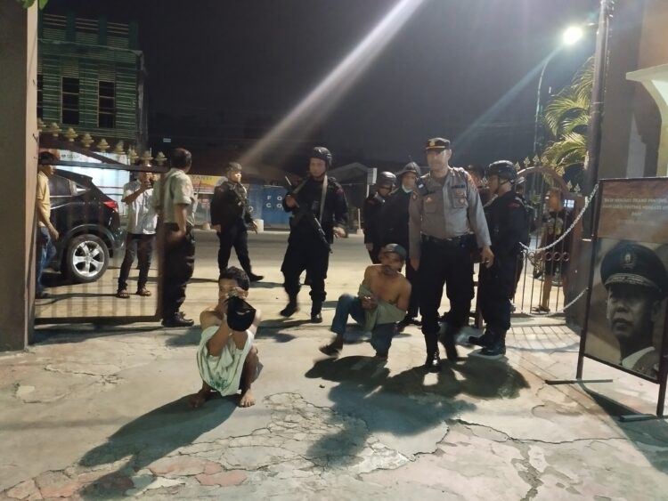 Patroli Cipta Kondisi Kamtibmas, Sat Brimob Polda Sumut Amankan 2 Orang Diduga Pelaku Pencurian