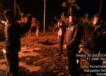 Patroli Kamtibmas, Sat Brimob Polda Sumut Bakar Barak Penyalahgunaan Narkoba Wilayah Hukum Polsek Sunggal