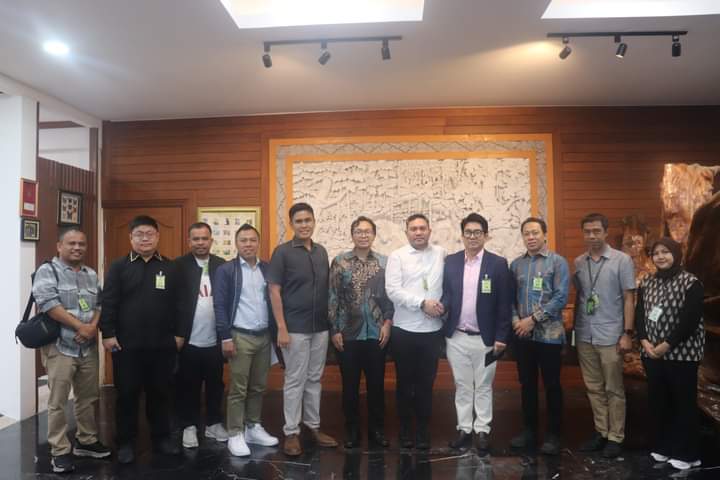 Bupati Pakpak Bharat Study Pengembangan Tanaman Durian ke Pathum Thani Thailand