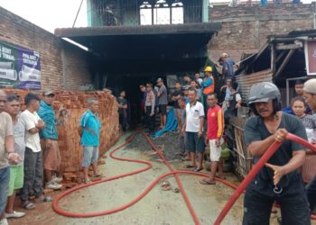 Panglong UD Sini Kasih di Simalungun Terbakar, Kerugian Capai 2 Miliar