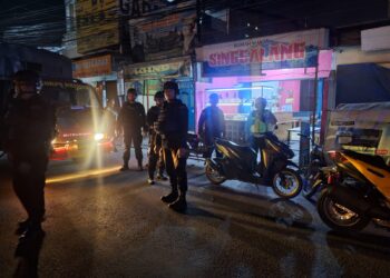 Beri Rasa Aman Bagi Masyarakat, Sat Brimob Polda Sumut Giat Patroli Kamtibmas 