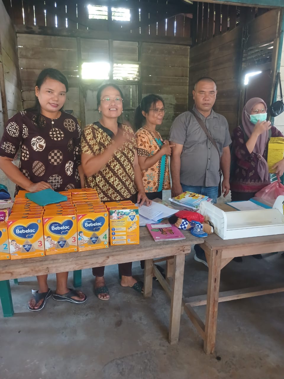 Pemdes Hite Urat Sorkam Tapteng Salurkan BMT Bagi Ibu Hamil, Balita dan Lansia Serta Bagikan Bantuan Langsung Tunai
