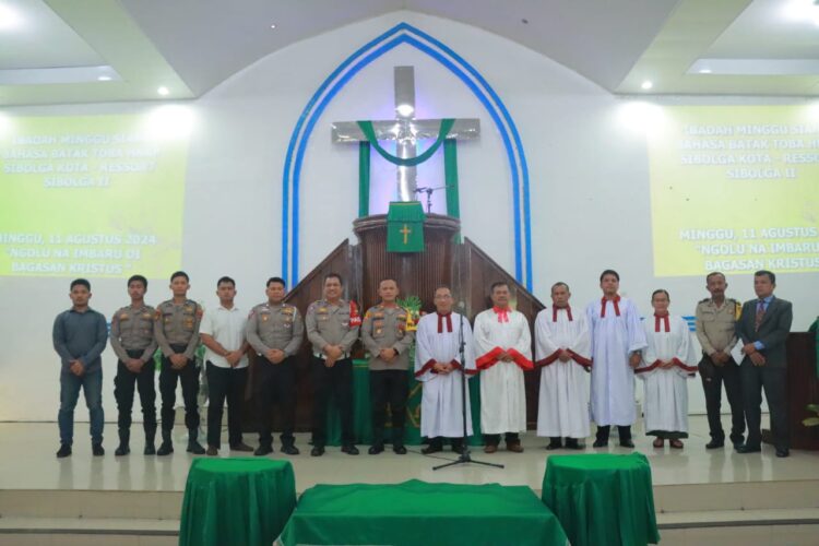 Minggu Kasih di HKBP Sibolga Kota, Kapolres Sibolga Berikan Pesan Kamtibmas