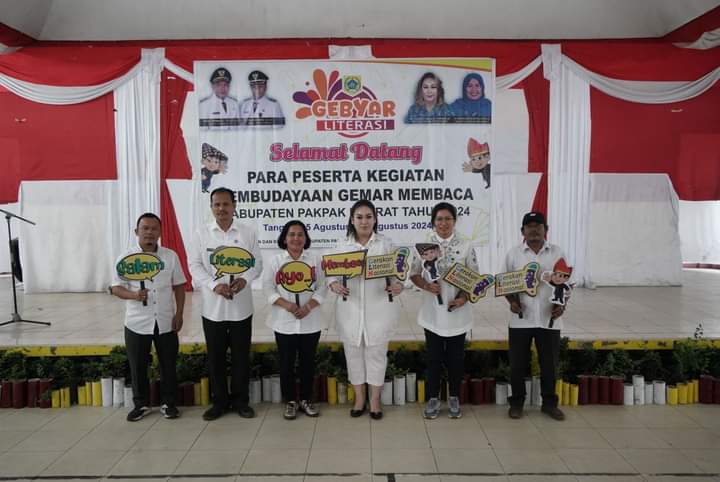 Bunda PAUD Pakpak Bharat Menutup Resmi Gebyar Literasi Pembudayaan Gemar Membaca