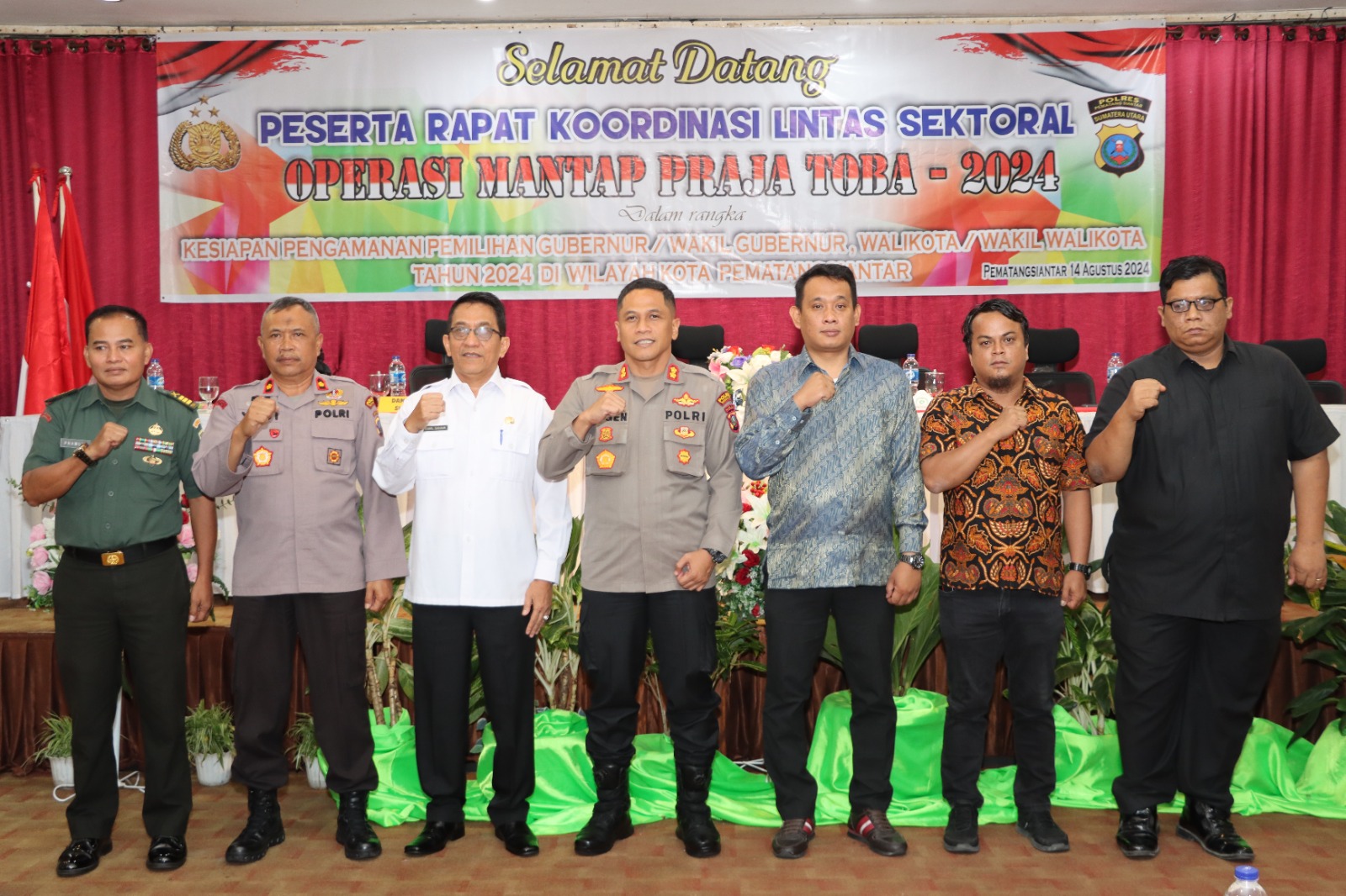 Kapolres Pematangsiantar Pimpin Rakor Lintas Sektoral Ops Mantap Praja Tahun 2024 Kapolres Pematangsiantar Pimpin Rakor Lintas Sektoral Ops Mantap Praja Tahun 2024