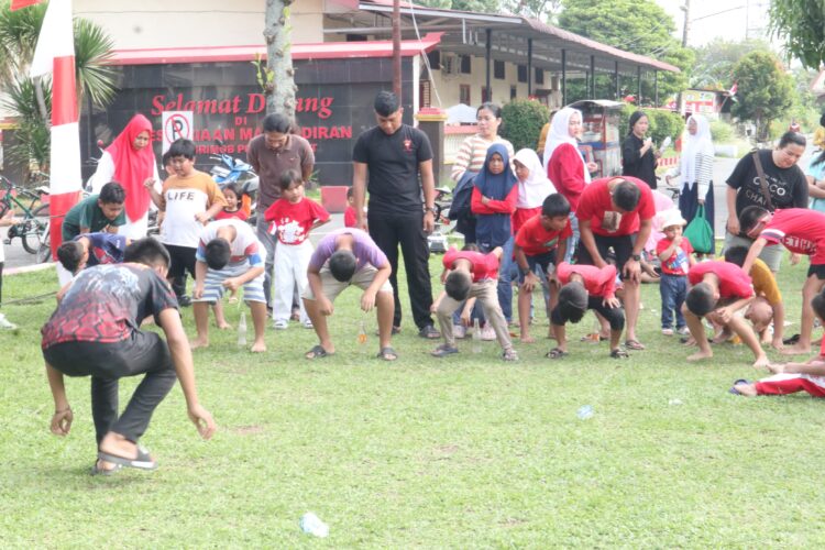 Sat Brimob Polda Sumut Gelar Aneka Lomba Meriahkan Peringatan HUT RI ke-79 Tahun 2024 Sat Brimob Polda Sumut Gelar Aneka Lomba Meriahkan Peringatan HUT RI ke-79 Tahun 2024