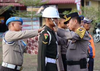 Forkopimda Kota Sibolga Ikuti Apel Gelar Pasukan Ops Mantap Praja Toba - 2024