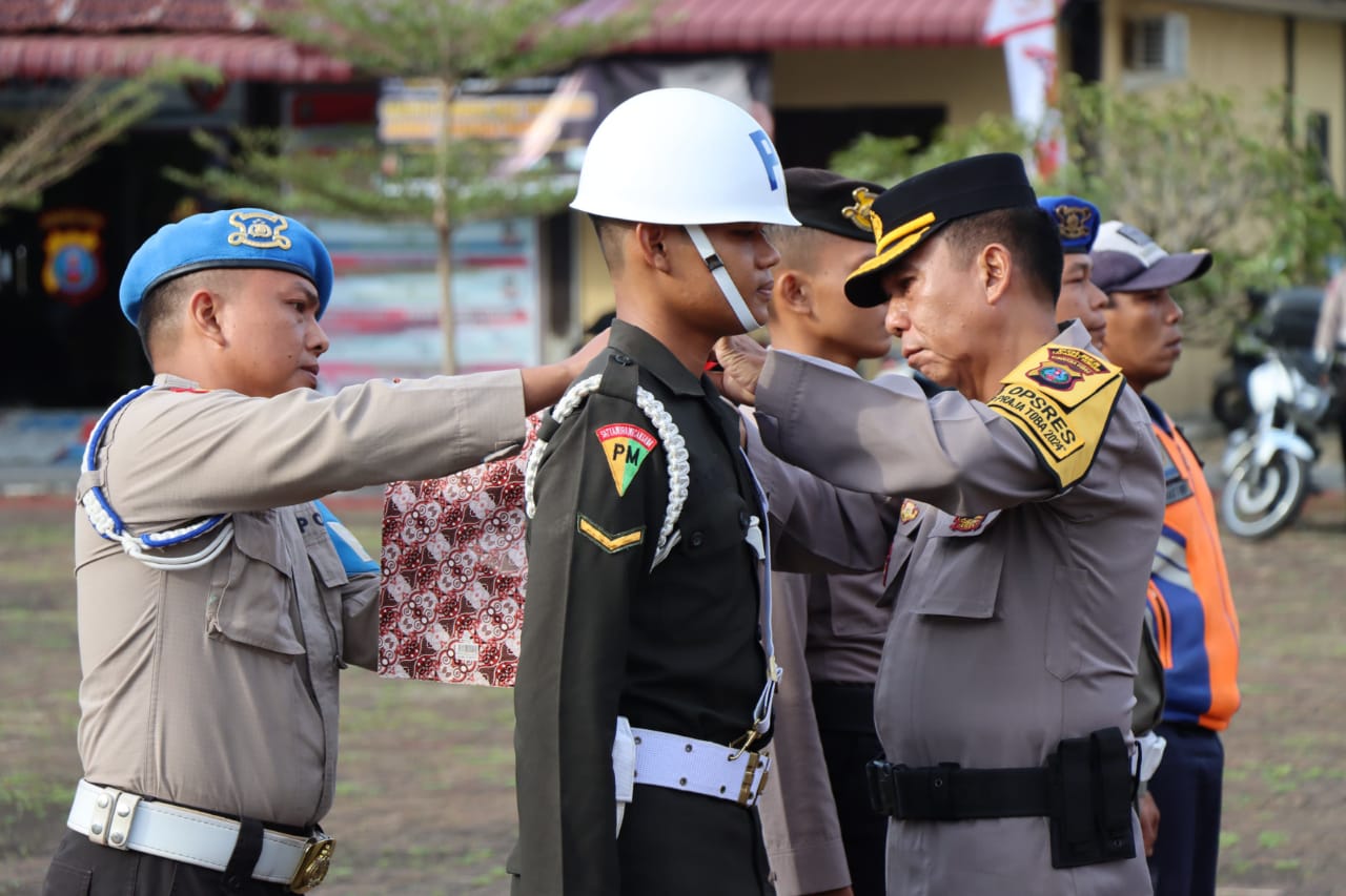 Forkopimda Kota Sibolga Ikuti Apel Gelar Pasukan Ops Mantap Praja Toba - 2024