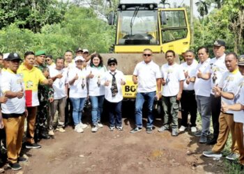 Giat Marharoan Bolon Di Kecamatan Raya Dipusatkan di Kelurahan Merek Raya