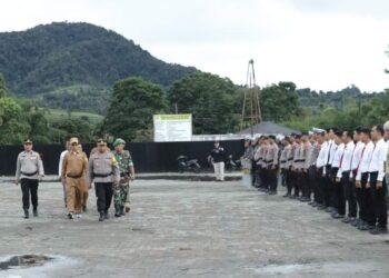 Polres Pakpak Bharat Gelar Apel Gelar Pasukan Operasi Mantap Praja Toba