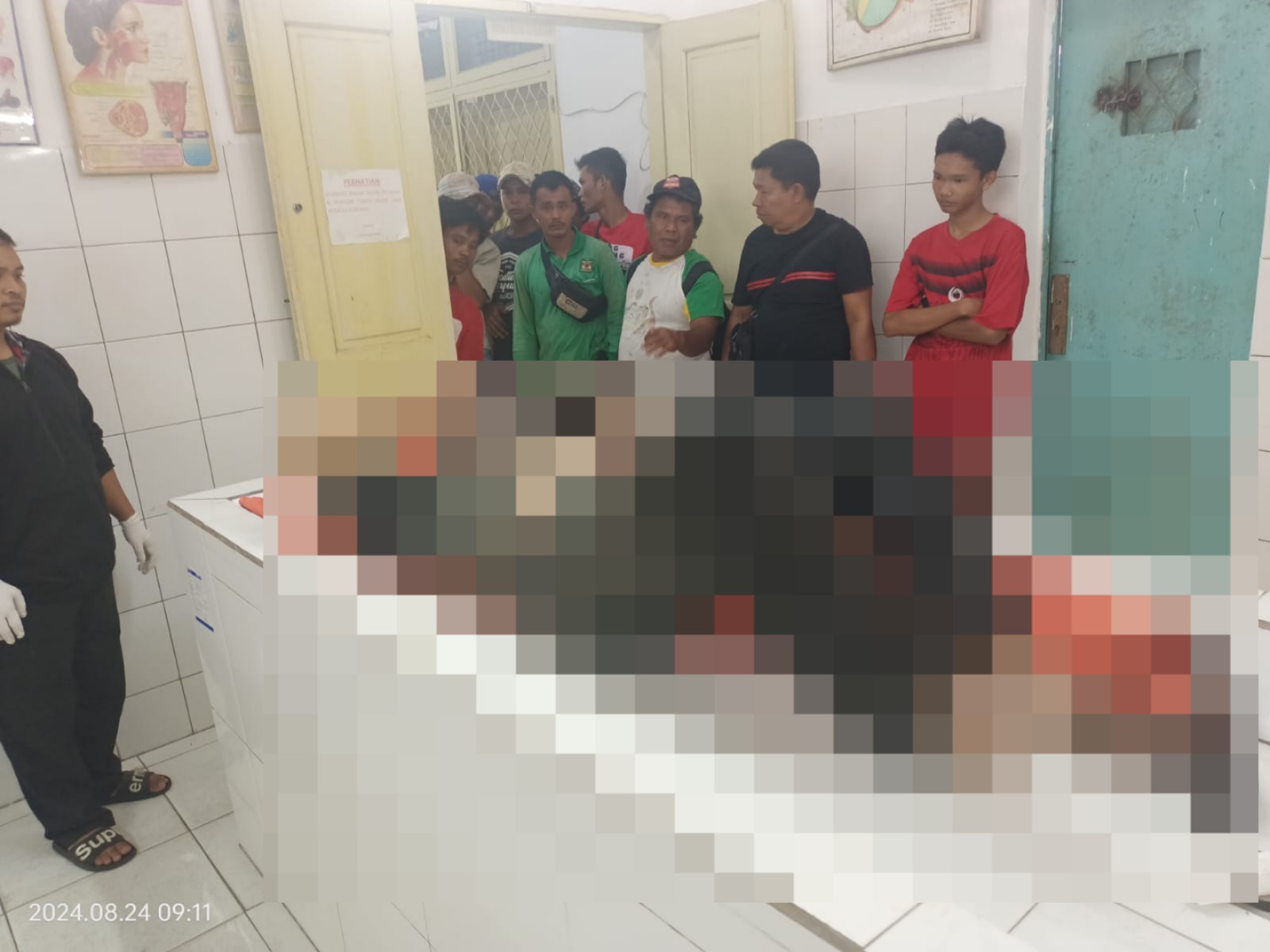 Warga Jalan Medan Geger, Paian Simamora Ditemukan Meninggal di Parit, Polsek Siantar Martoba Evakuasi