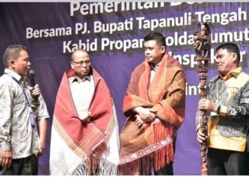 PJ Bupati Tapteng Pesankan Para Kades Tingkatkan Mutu Pelayanan Kepada Masyarakat