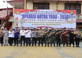 Tanda Dimulainya Ops Hatra Toba Tahun 2024, Kapolres Pematangsiantar Sematkan Pita Operasi