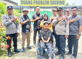 Kapolres Sergai Peduli Disabilitas Serahkan Kursi Roda, Implementasi Polisi Problem Solver