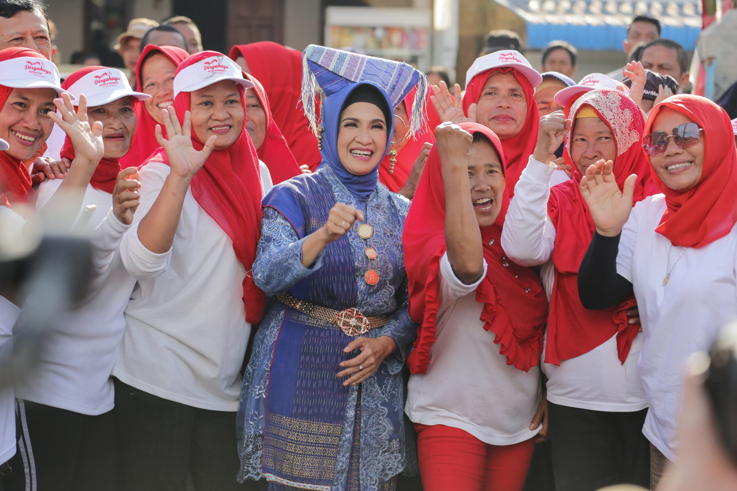 Wali Kota Pematangsiantar dr Susanti Kunjungi Lokasi Perlombaan Memperingati HUT ke-79 Kemerdekaan Republik Indonesia Wali Kota Pematangsiantar dr Susanti Kunjungi Lokasi Perlombaan Memperingati HUT ke-79 Kemerdekaan Republik Indonesia