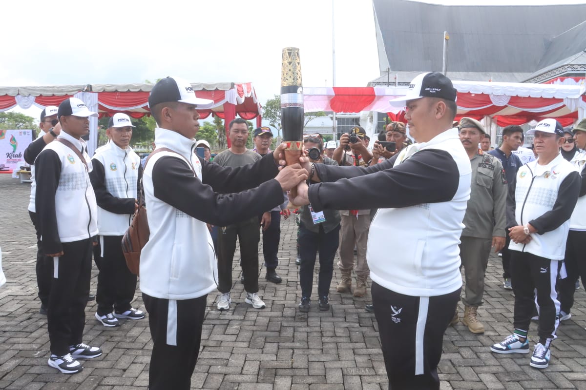 Kapolres Simalungun Lepas Pasukan Kirab Pembawa Api PON XXI Aceh-Sumut 2024 Menuju Pematangsiantar Kapolres Simalungun Lepas Pasukan Kirab Pembawa Api PON XXI Aceh-Sumut 2024 Menuju Pematangsiantar