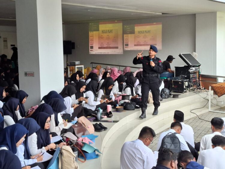 Personil Sat Brimob Polda Sumut Berkolaborasi dengan BNNK Binjai dalam kegiatan Pencegahan Narkoba Berbasis NLP