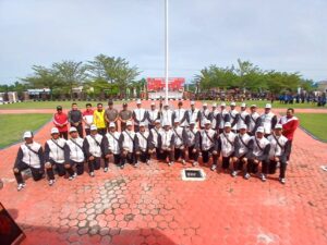 Personil Sat Brimob Polda Sumut Kawal dan Bawa Obor Api PON XXI ACEH-SUMUT 2024 Dalam Upacara Serah Terima dan Pemberangkatan