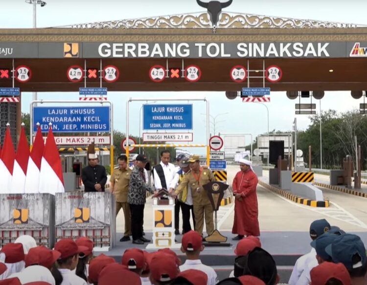 Kapolres Pematangsiantar Hadiri Peresmian Jalan Tol Trans Sumatera di Sinaksak