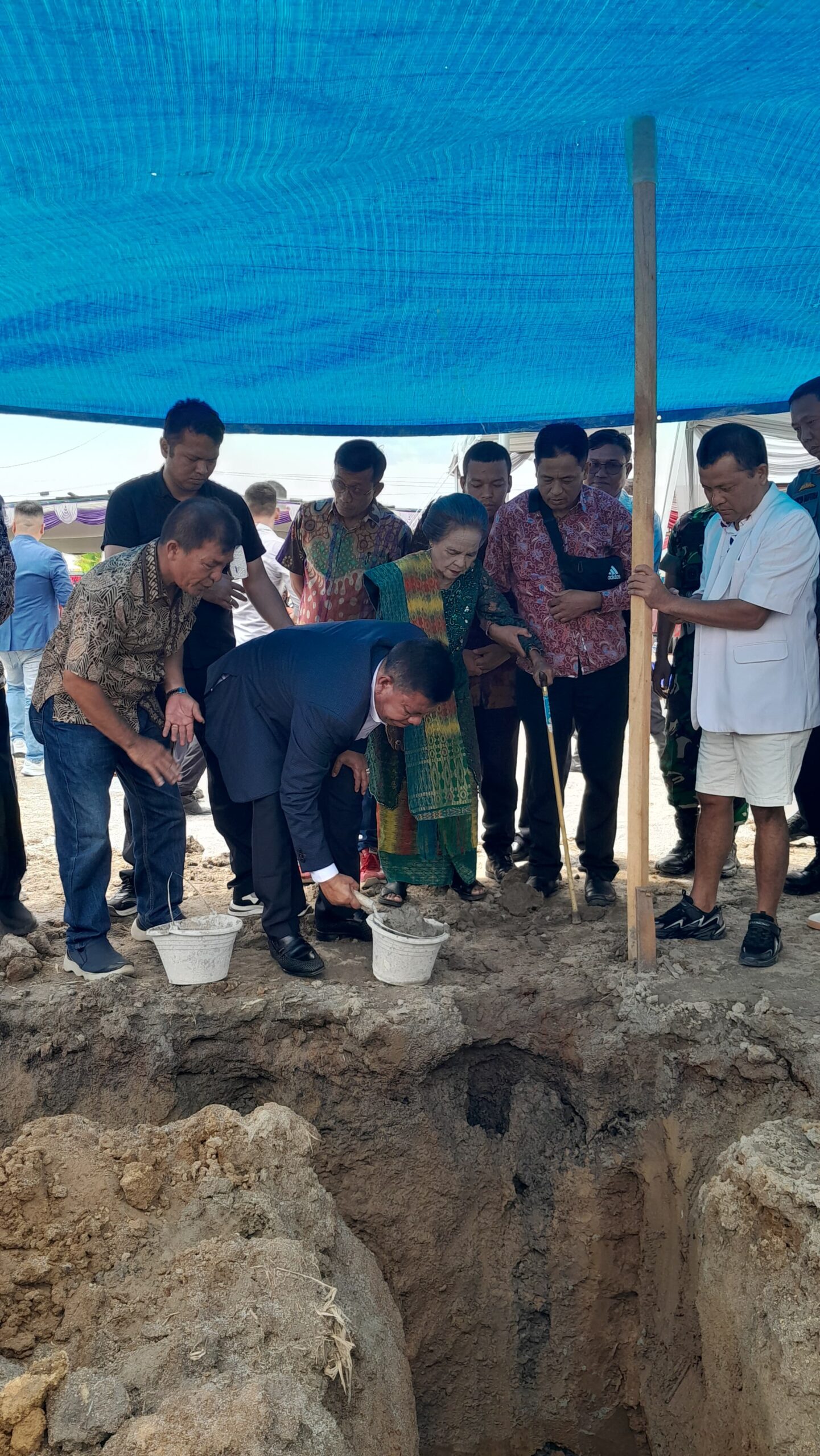 Bupati Simalungun Radiapoh Hasiholan Sinaga Hadiri Peletakan Batu Pertama Pembangunan RS Anugerah di Tanah Jawa