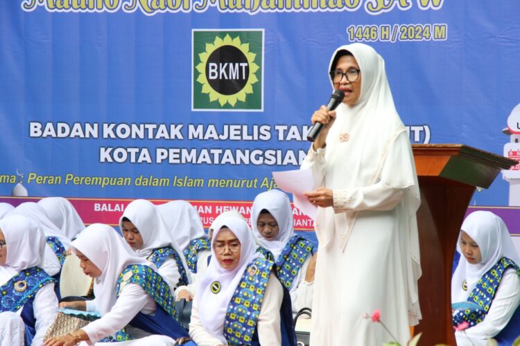 Wali Kota Pematangsiantar Hadiri Peringatan Maulid Nabi Muhammad SAW 1446 H Yang Diselenggarakan BKMT