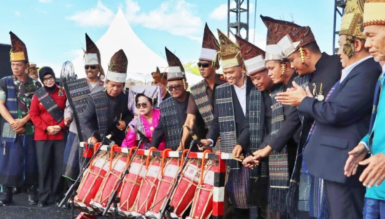 Pemkab Simalungun Di Bawah Kepemimpinan Radiapoh Hasiholan Sinaga Sukses Gelar Event PRB Ke-34 Tahun 2024
