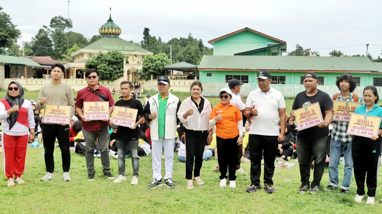 Dalam Rangka Pengembangan Olahraga Rekreasi, Pemkab Simalungun Laksanakan Giat Senam Sehat Dalam Rangka Pengembangan Olahraga Rekreasi, Pemkab Simalungun Laksanakan Giat Senam Sehat