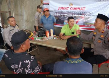 Kapolsek Tanah Jawa Asmon Bufitra Dengarkan Aspirasi Warga di Warung Kopi Huta II Nagori Bahal Batu