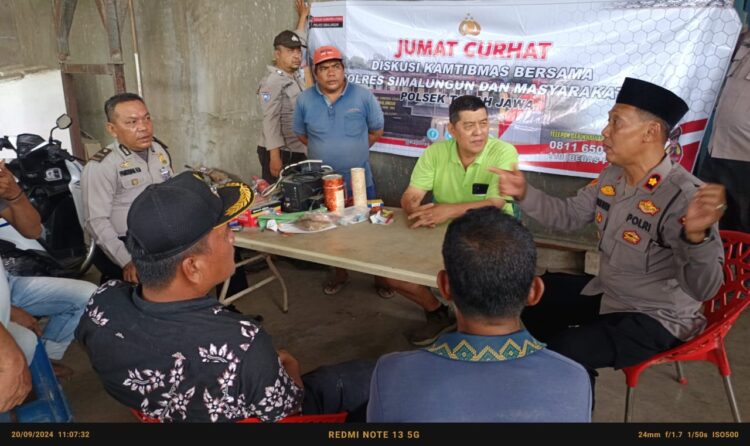 Kapolsek Tanah Jawa Asmon Bufitra Dengarkan Aspirasi Warga di Warung Kopi Huta II Nagori Bahal Batu