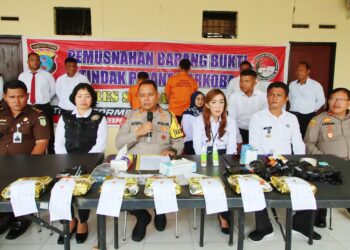 Kapolres Sergai Pimpin Pemusnahan Barang Bukti Narkotika Sabu 6,8 Kilo