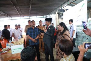 Bupati Simalungun Radiapoh Hasiholan Sinaga Memberangkatkan Eksport Fresh Ginger Perdana Simalungun - Dubai