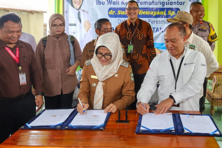 Wali Kota Pematangsiantar Hadiri Peresmian Kios Pangan Kota Pematangsiantar Tahun 2024 dan Penerima Hibah dari Bank Indonesia
