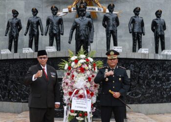 Pjs Wali Kota Pematangsiantar Drs Matheos Tan MM Hadiri upacara peringatan Hari Kesaktian Pancasila di Lapangan Tugu Letda Sujono