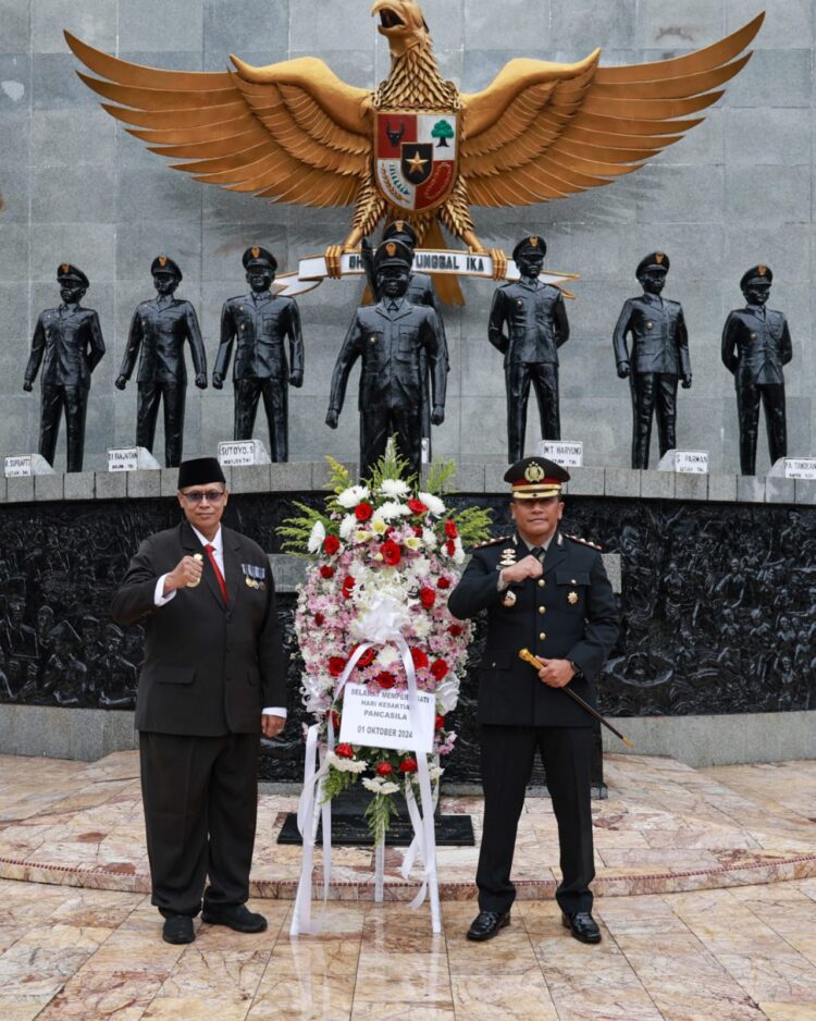 Pjs Wali Kota Pematangsiantar Drs Matheos Tan MM Hadiri upacara peringatan Hari Kesaktian Pancasila di Lapangan Tugu Letda Sujono