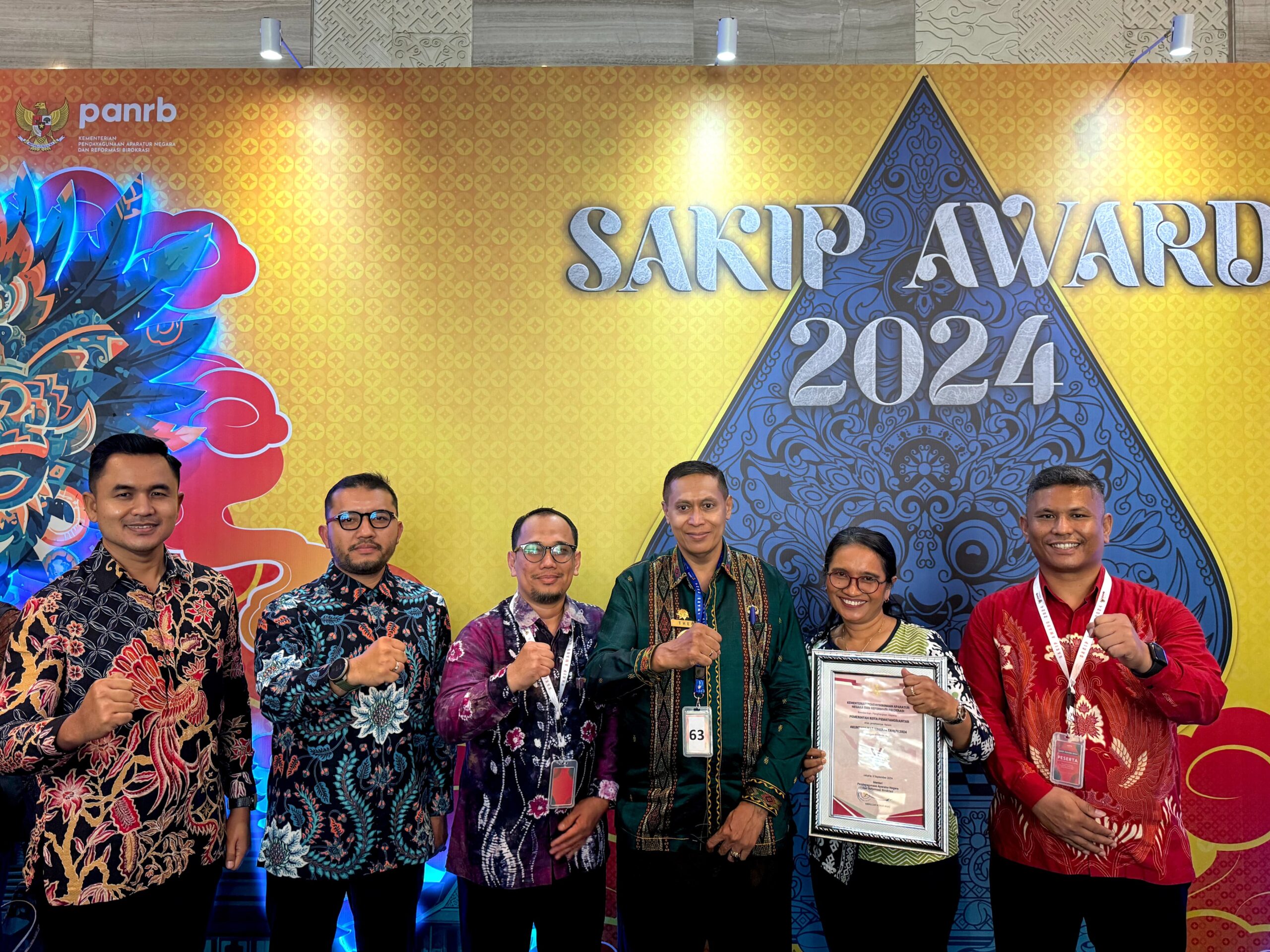 Pemko Pematangsiantar Raih Predikat B di Ajang Sistem Akuntabilitas Kinerja Instansi Pemerintah Award 2024 Pemko Pematangsiantar Raih Predikat B di Ajang Sistem Akuntabilitas Kinerja Instansi Pemerintah Award 2024