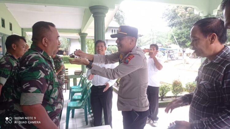 Sinergitas TNI-Polri, Polres Sergai Ucapkan Selamat HUT TNI ke Jajaran Koramil