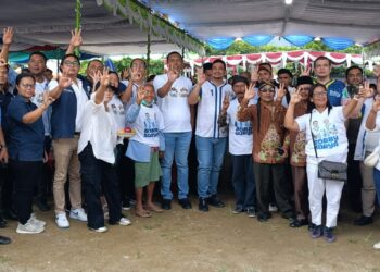 Bobby Nasution Hadir di Toba, Effendi-Murphy Titipkan Perbaikan Jalan Habornas