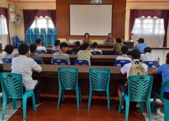 Kasat Binmas Polres Pematangsiantar Lakukan Pembinaan Terhadap 9 Pelajar Diduga Tawuran