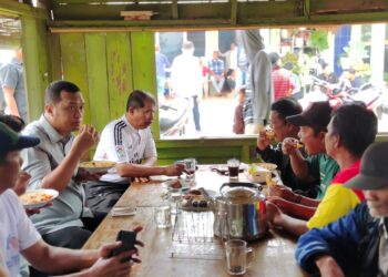 Pilkada Toba, Effendi-Murpy Paslon Nomor Urut 3 Blusukan di Pardede Onan Balige